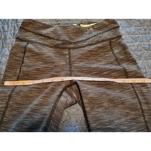 Lucy Powermax Size XS Hatha Collection Leggings Grey Marl Yoga Gym Ankle Length - Picture 10 of 11